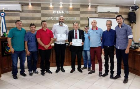 Pastores representantes das Igrejas junto ao vereadores.